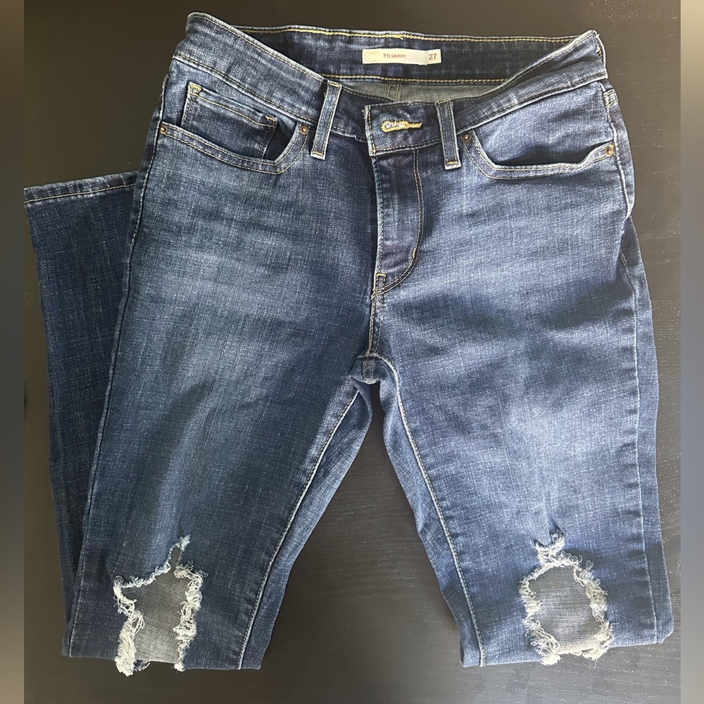 Levi’s ripped skinny jeans